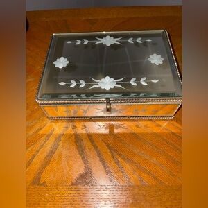 Etched Glass Mirrored Jewelry Bag